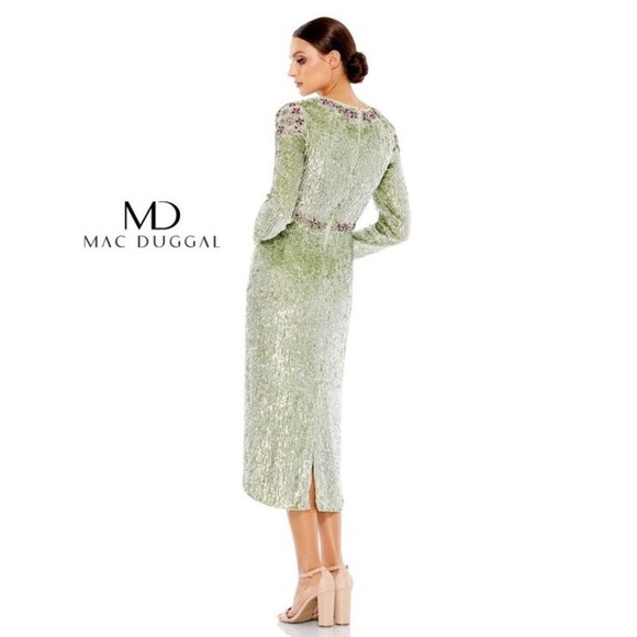Mac Duggal Long Sleeve Sequin Dress Back Slit Women's Size 10 NWT - Picture 3 of 12